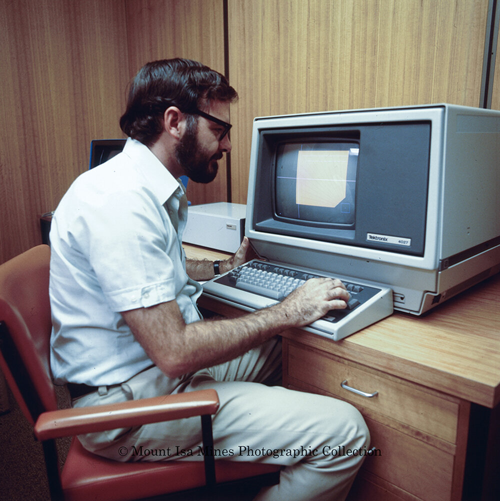 Computer Tektronix 4027 in Computer Building, Mount Isa Mines, September 1979
