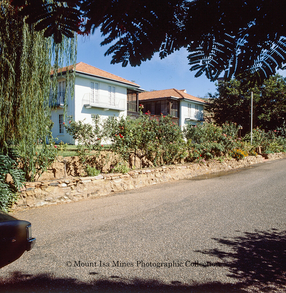 Casa Grande, Mineside