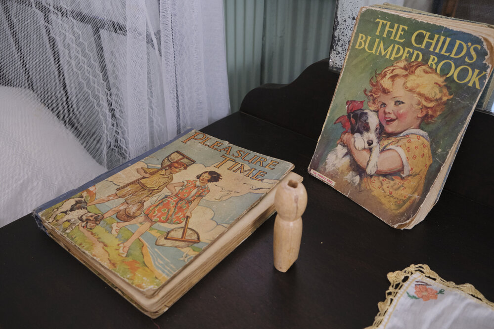 Children's books, Tent House, May 2023