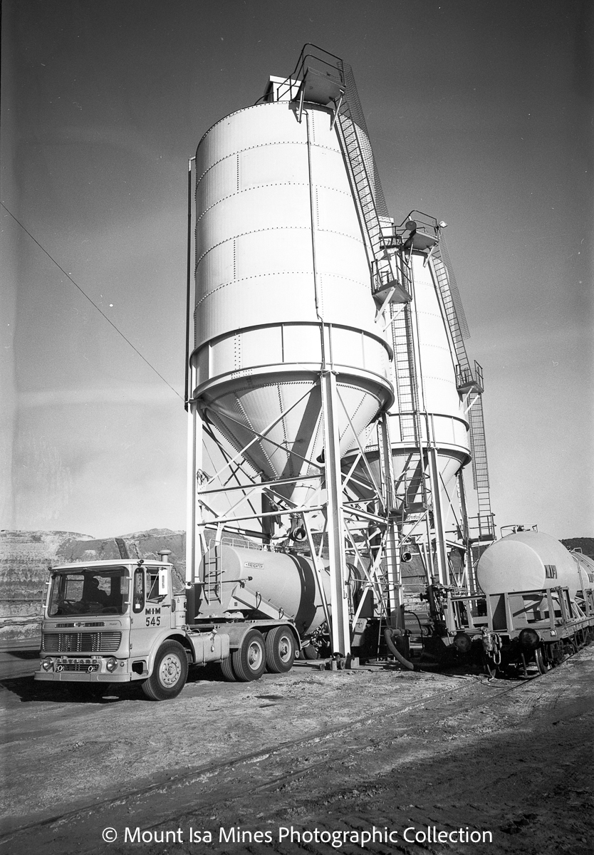 Bulk cement tank container, Mount Isa Mines, July 1969