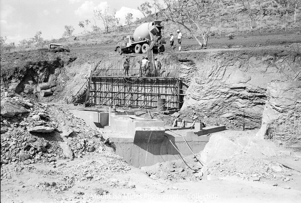 A10S X41 under construction, Mount Isa Mines, February 1970