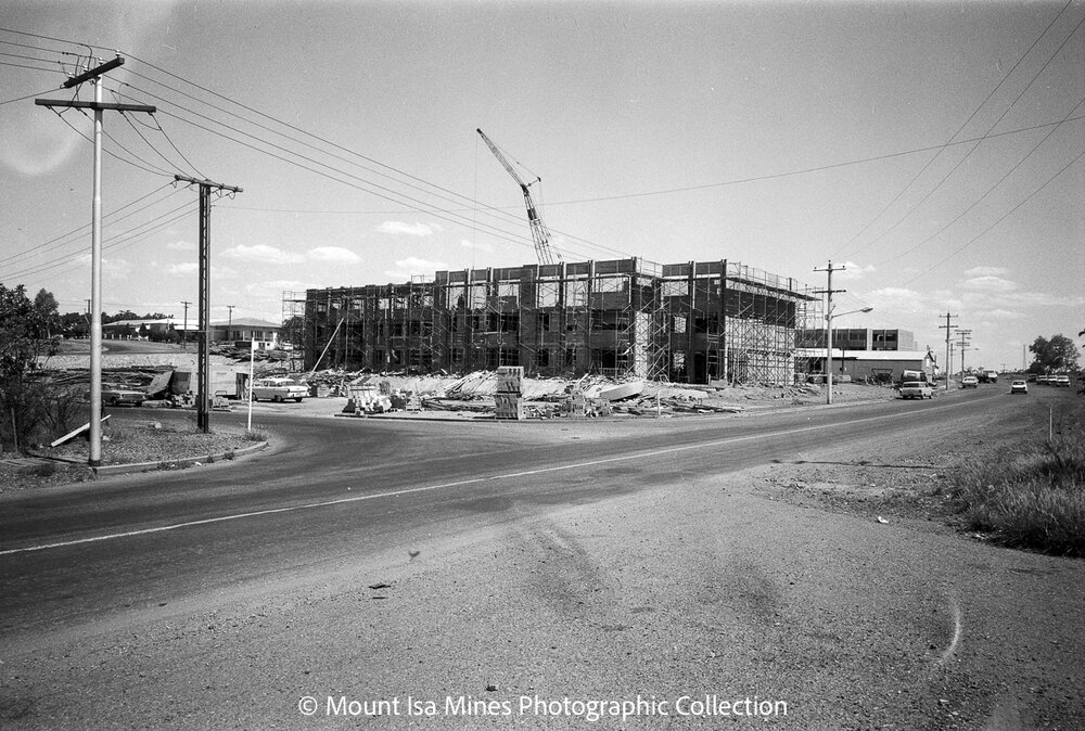 Flats under construction, Parkside, February 1970