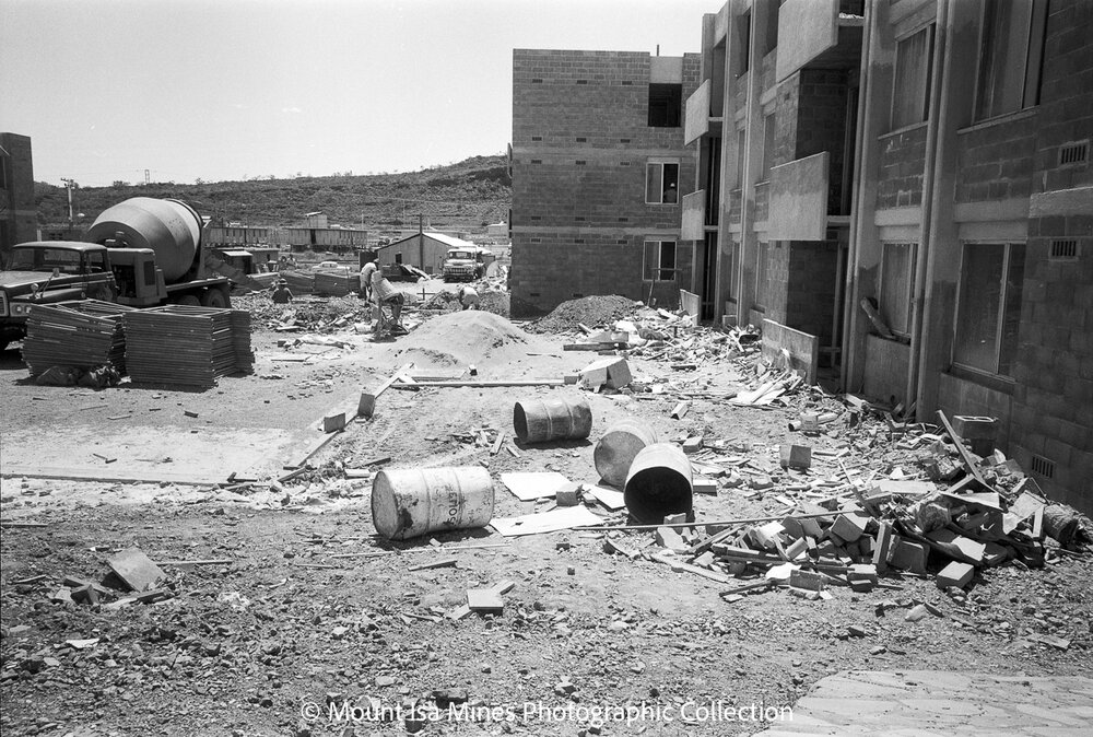 Flats under construction, Parkside, February 1970