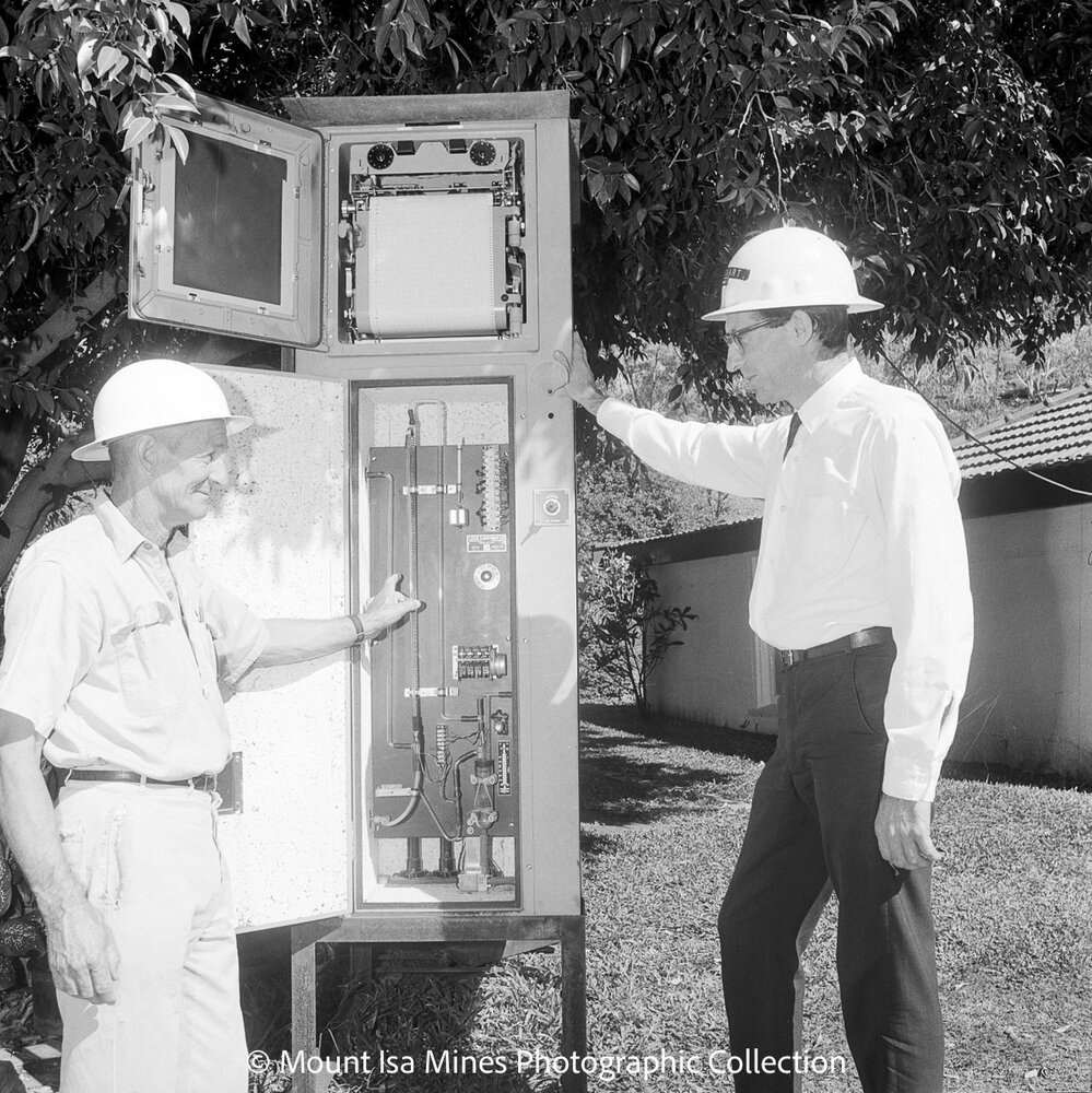 Air quality sampling and testing, March 1970