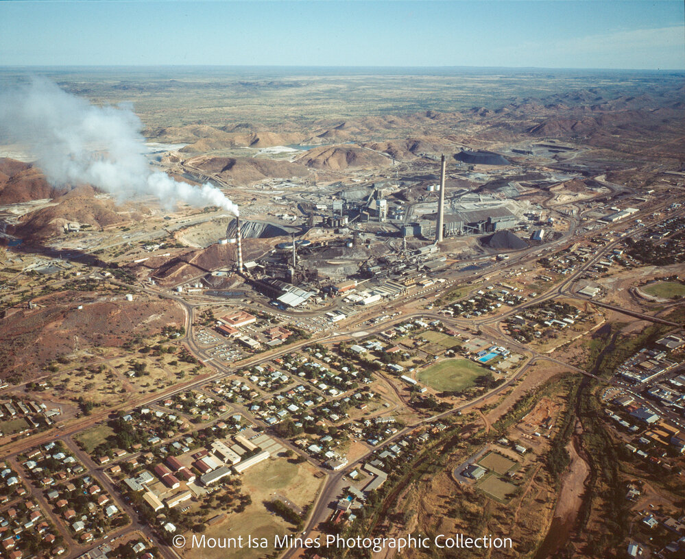 Aerial view of Parkside and Mount Isa Mines, October 1984