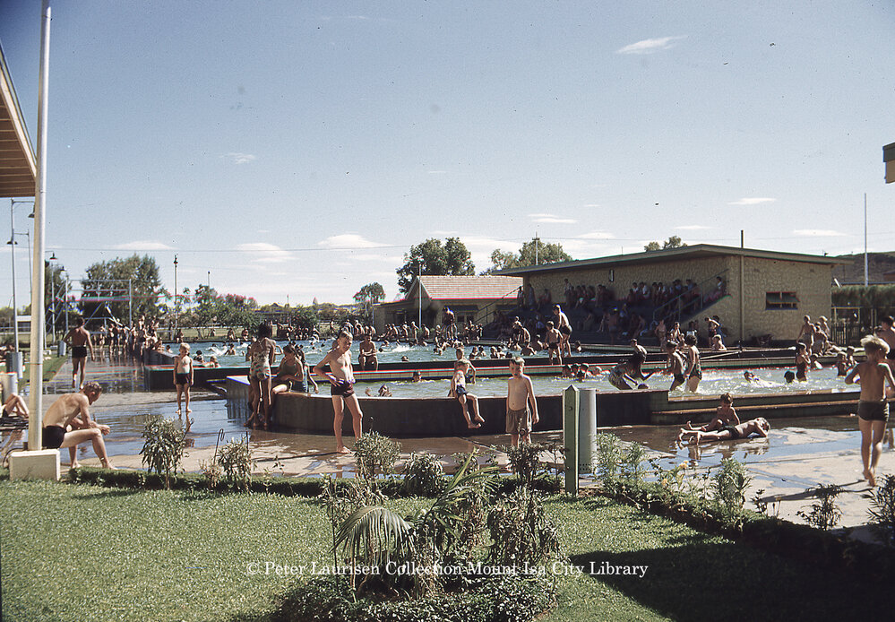 Mount Isa Memorial Swimming Pool, Parkside, November 1952