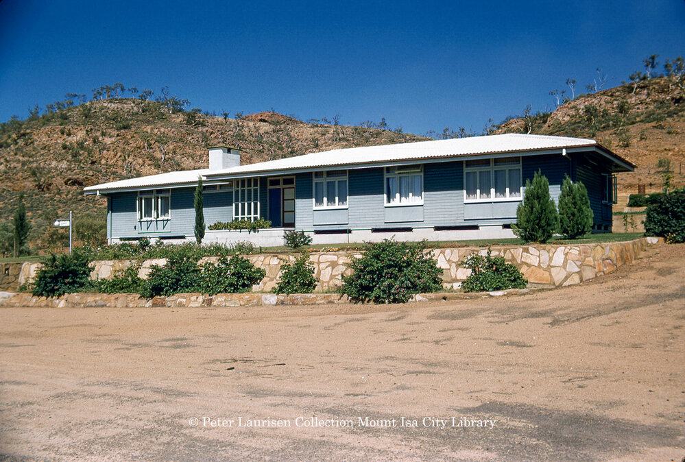 Mount Isa Mines executive residence, Mineside, c.1956