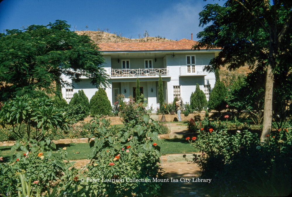 Mount Isa Mines executive residence Stonefield, Mineside, c.1959