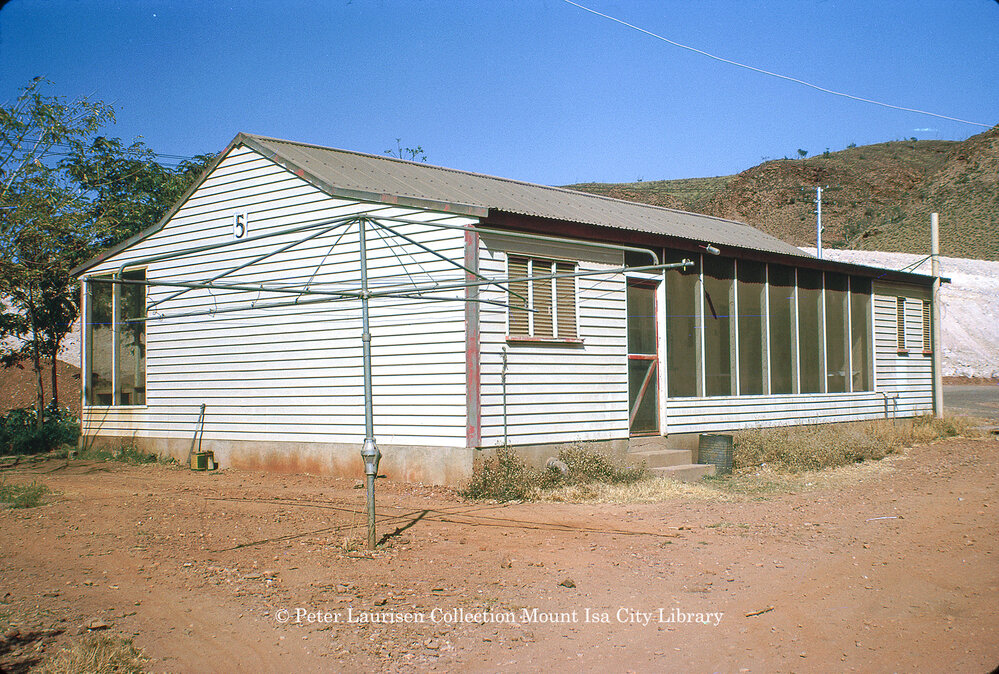 Mount Isa Mines No 5 economic cottage, Mineside, August 1963