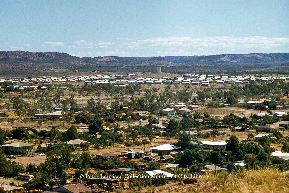 Soldiers Hill housing scheme and Menzies, April 1962