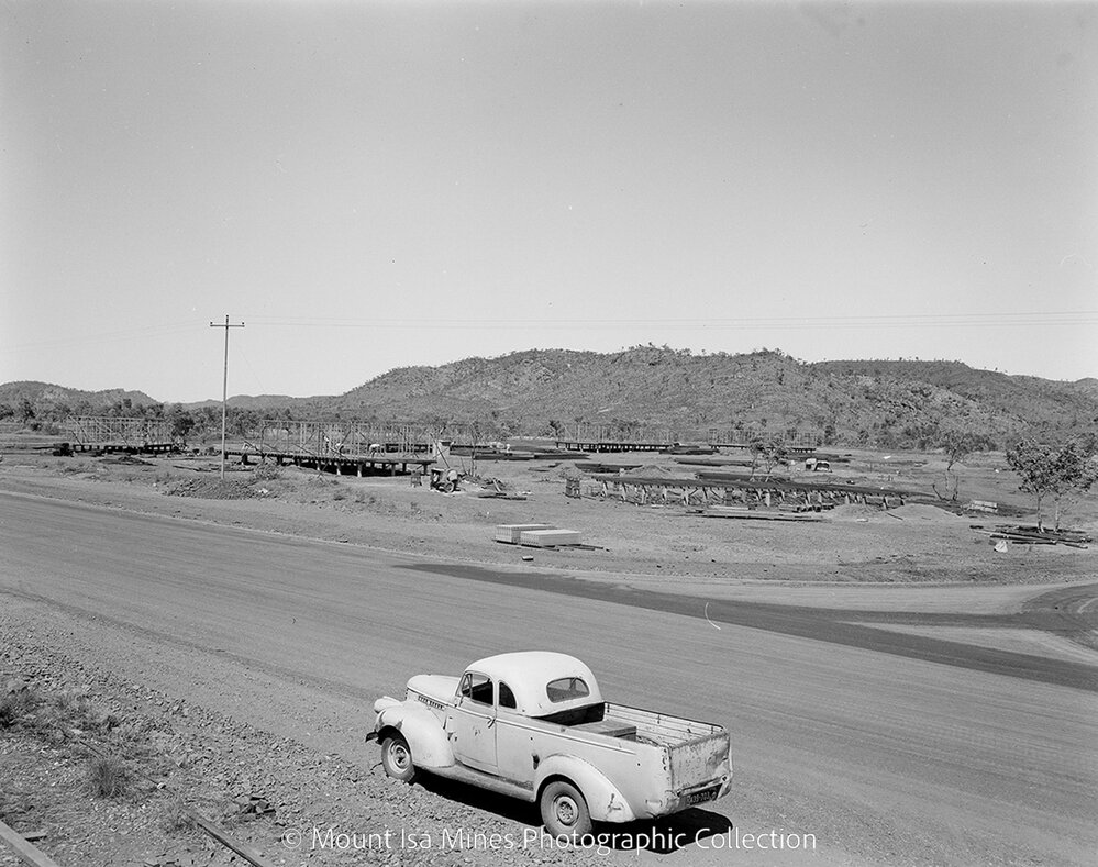 Senior staff housing under construction, Mineside, April 1959