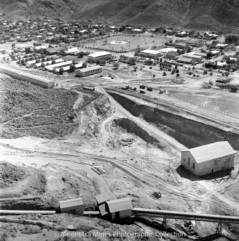 Black Rock open cut and Mineside, December 1958