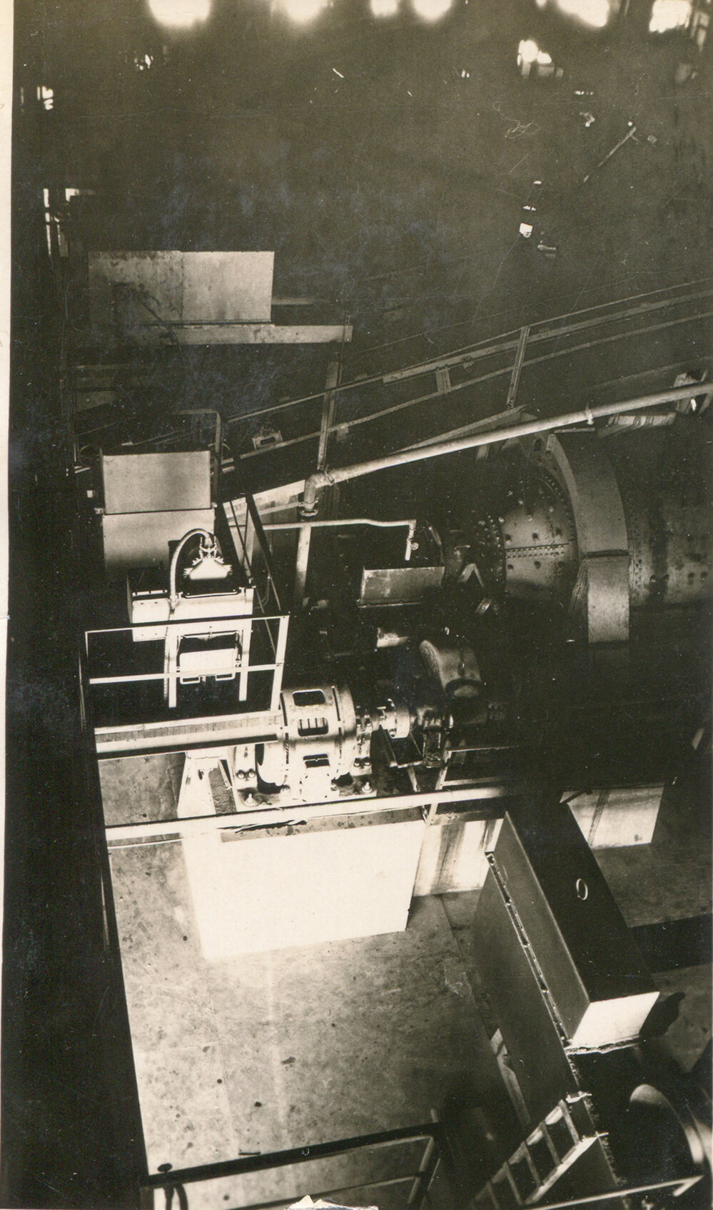Ball Mill and reduction gears, Mount Isa Mines, c.1931