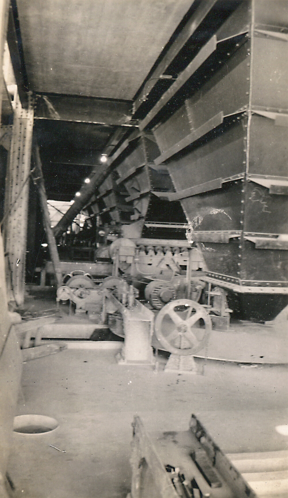Dwight and Lloyd Sinter Plant feed hoppers, Mount Isa Mines, c.1932