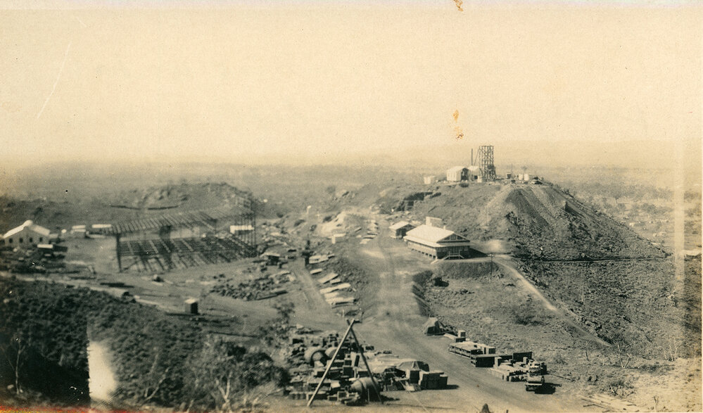 Mill and Urquhart Shaft under construction, Mount Isa Mines, c.1930
