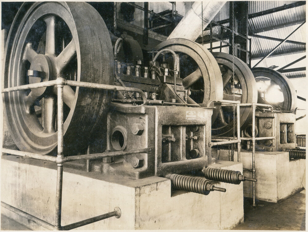 Jaw crusher at Mill, Mount Isa Mines, c.1931