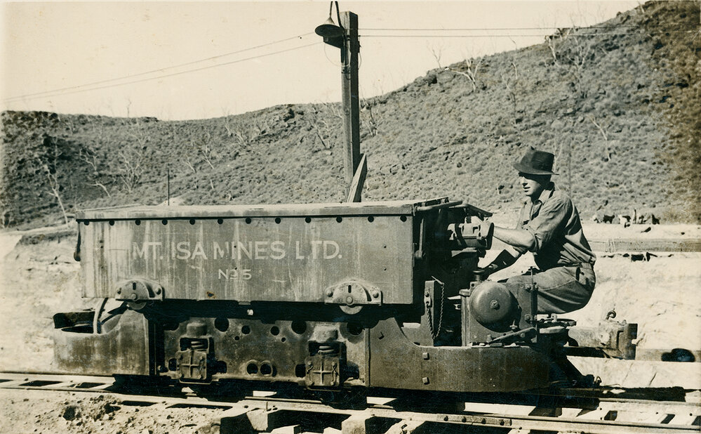 Battery mule on the surface 