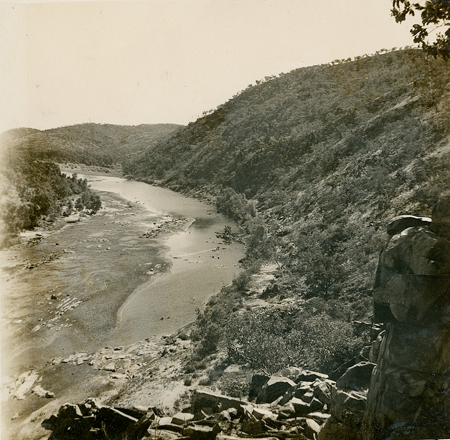 Leichhardt River, Sunday Gully