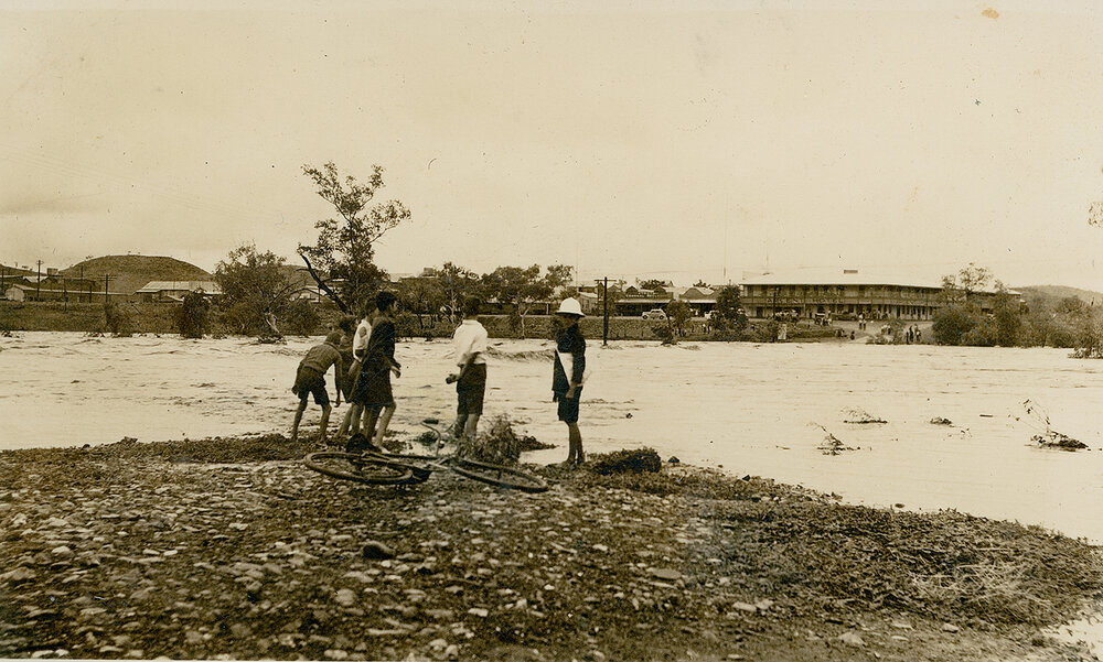 Leichhardt River in flood