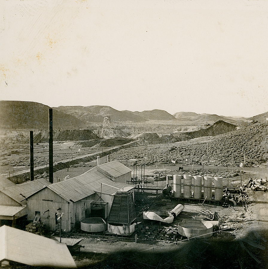 Temporary Power House at Man and Supply looking towards Davidson Shaft 