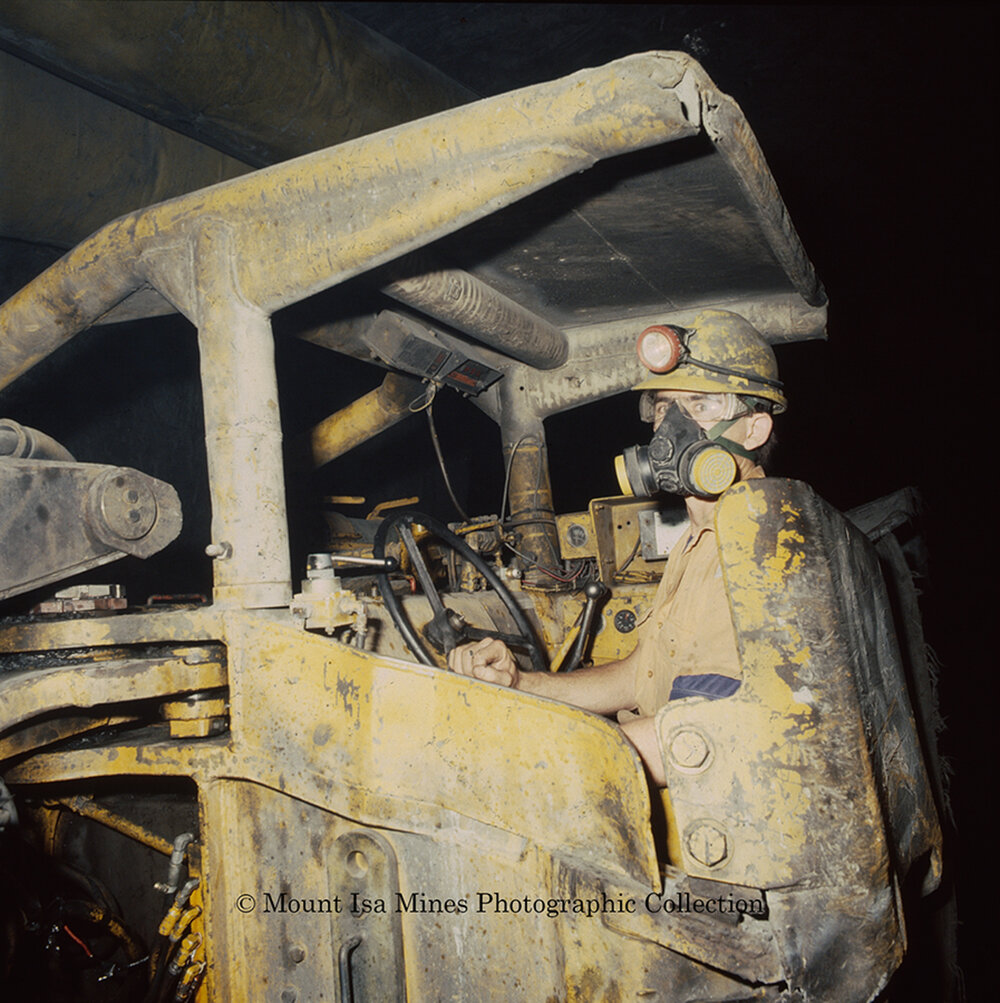 T64 3000 Orebody 23 level in copper mine, Mount Isa Mines, August 1989