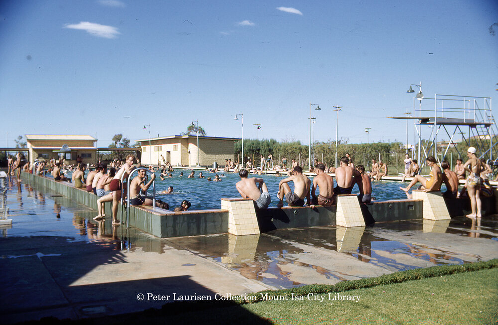 Mount Isa Memorial Swimming Pool, Parkside, November 1952