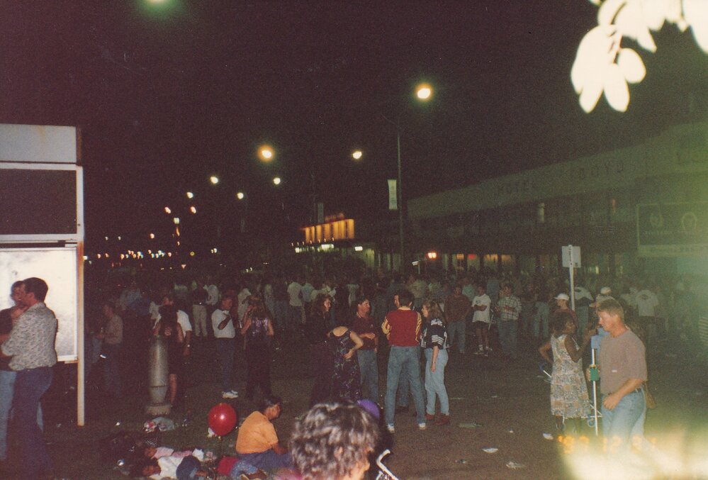 Rodeo Drive New Years, c.1997