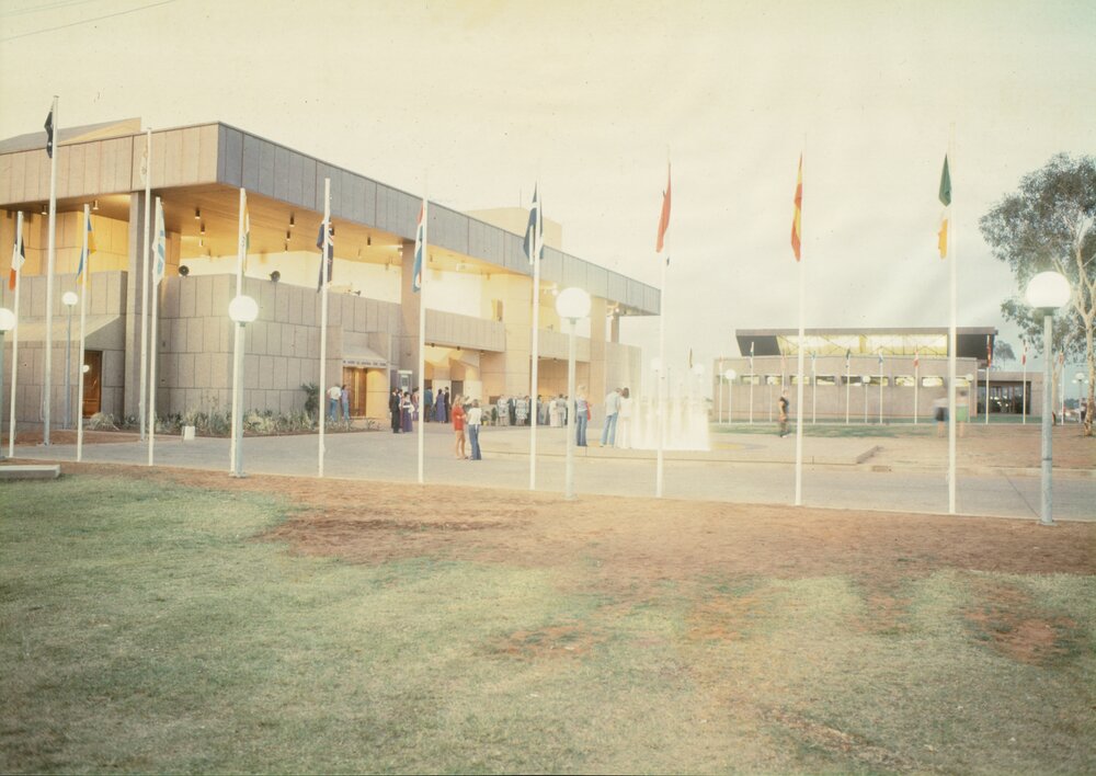 Mount Isa Civic Centre, Miles End, c.1975