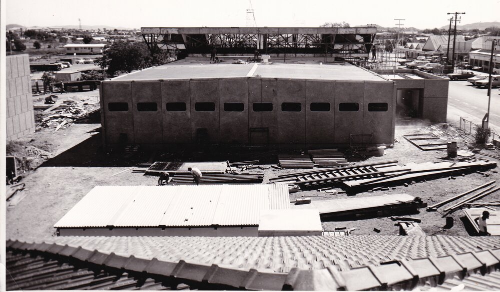 Mount Isa City Library construction, Miles End