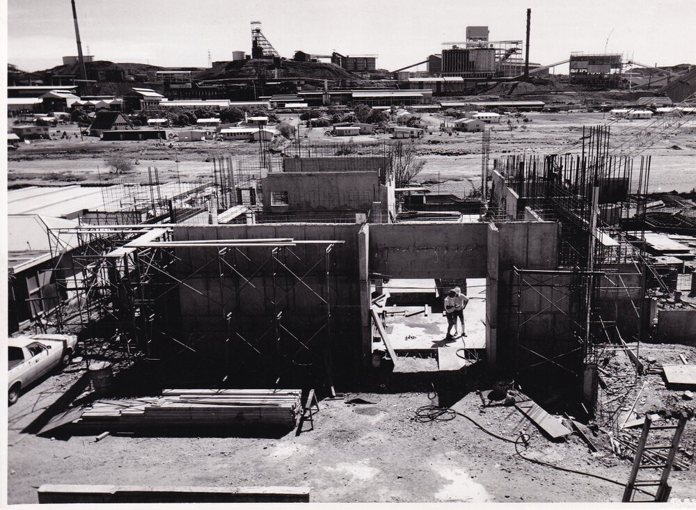 Mount Isa Civic Centre under construction, Miles End
