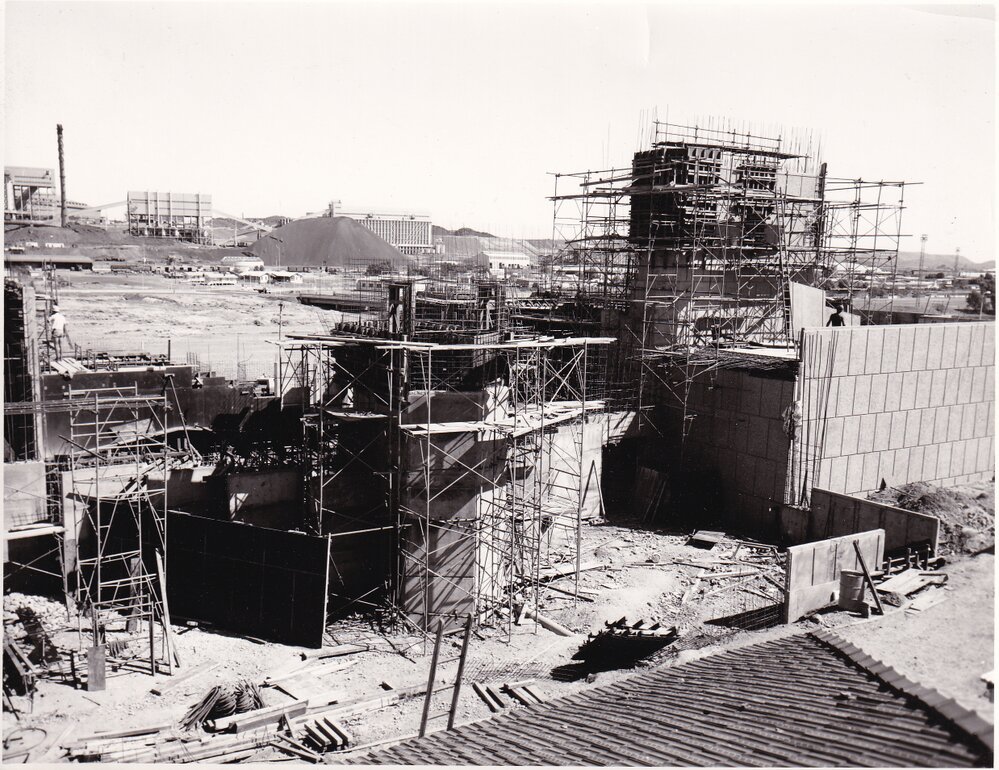 Mount Isa Civic Centre under construction, Miles End