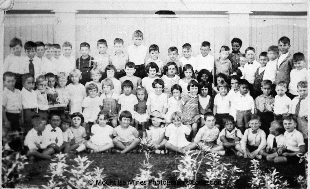 Class photo of Central State School