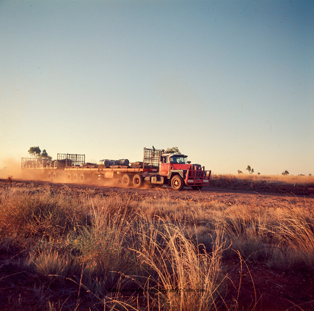 Road Train Mack Prime Mover