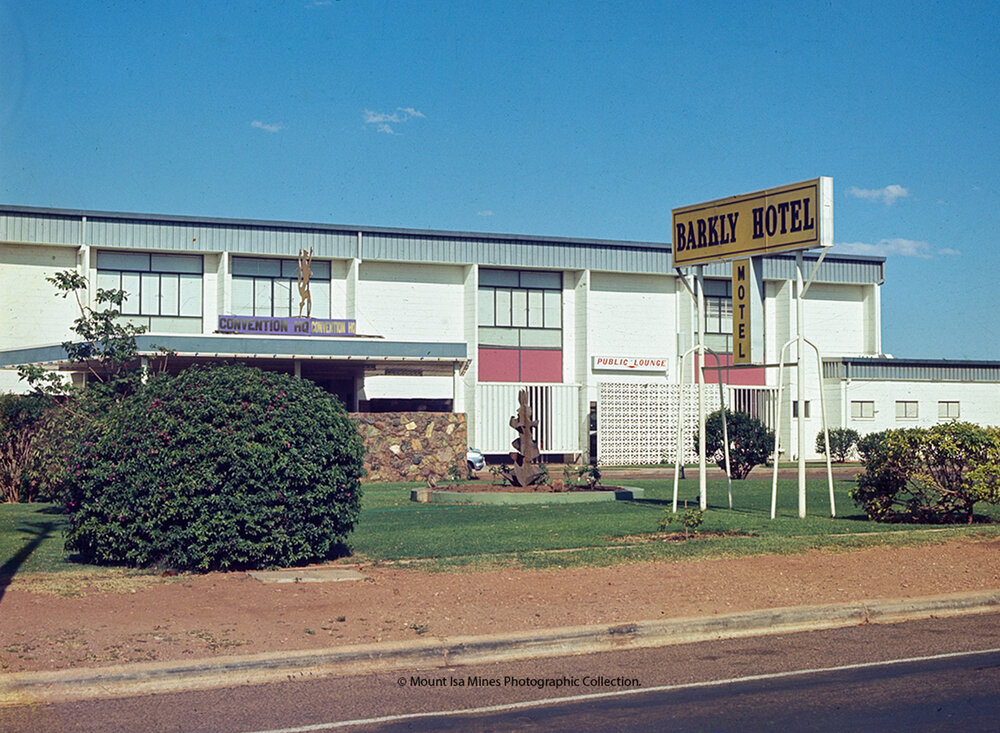 Barkly Hotel, Soldiers Hill, c.1973