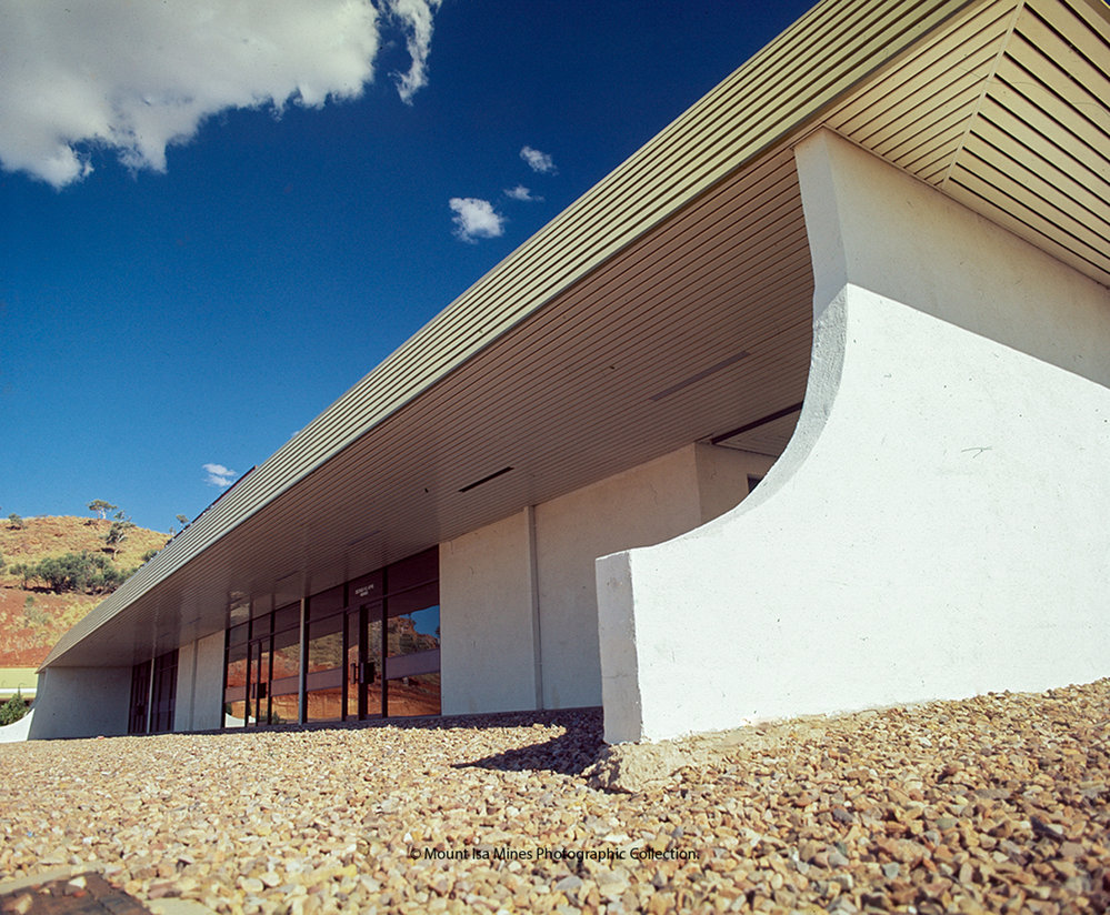 Overlander Hotel, c 1970's.