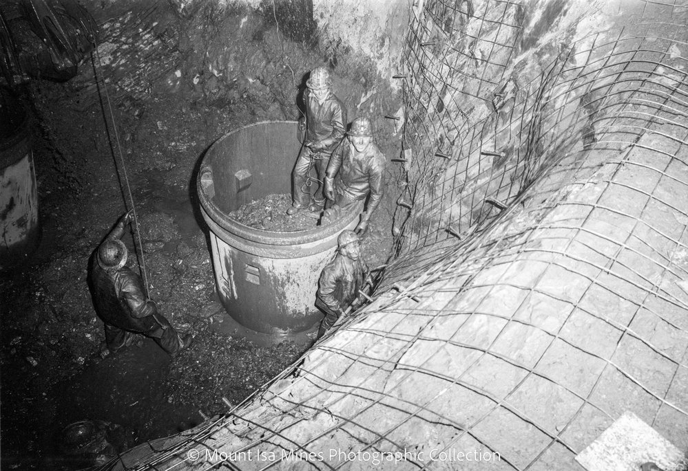 A10S X41 shaft sinking, Mount Isa Mines, April 1972