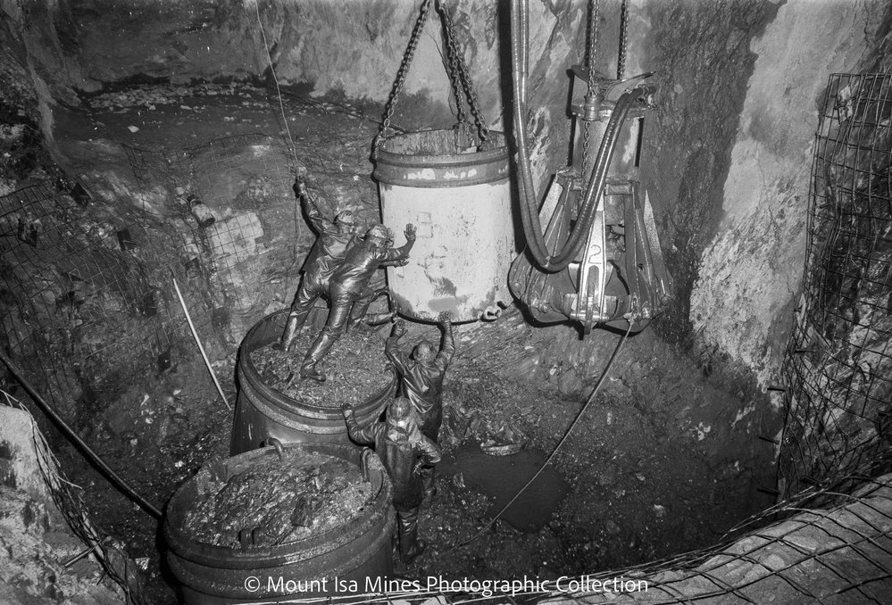 A10S X41 shaft sinking, Mount Isa Mines, April 1972