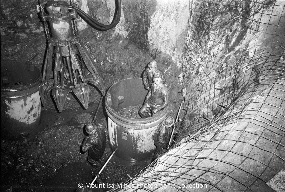 A10S X41 shaft sinking, Mount Isa Mines, April 1972