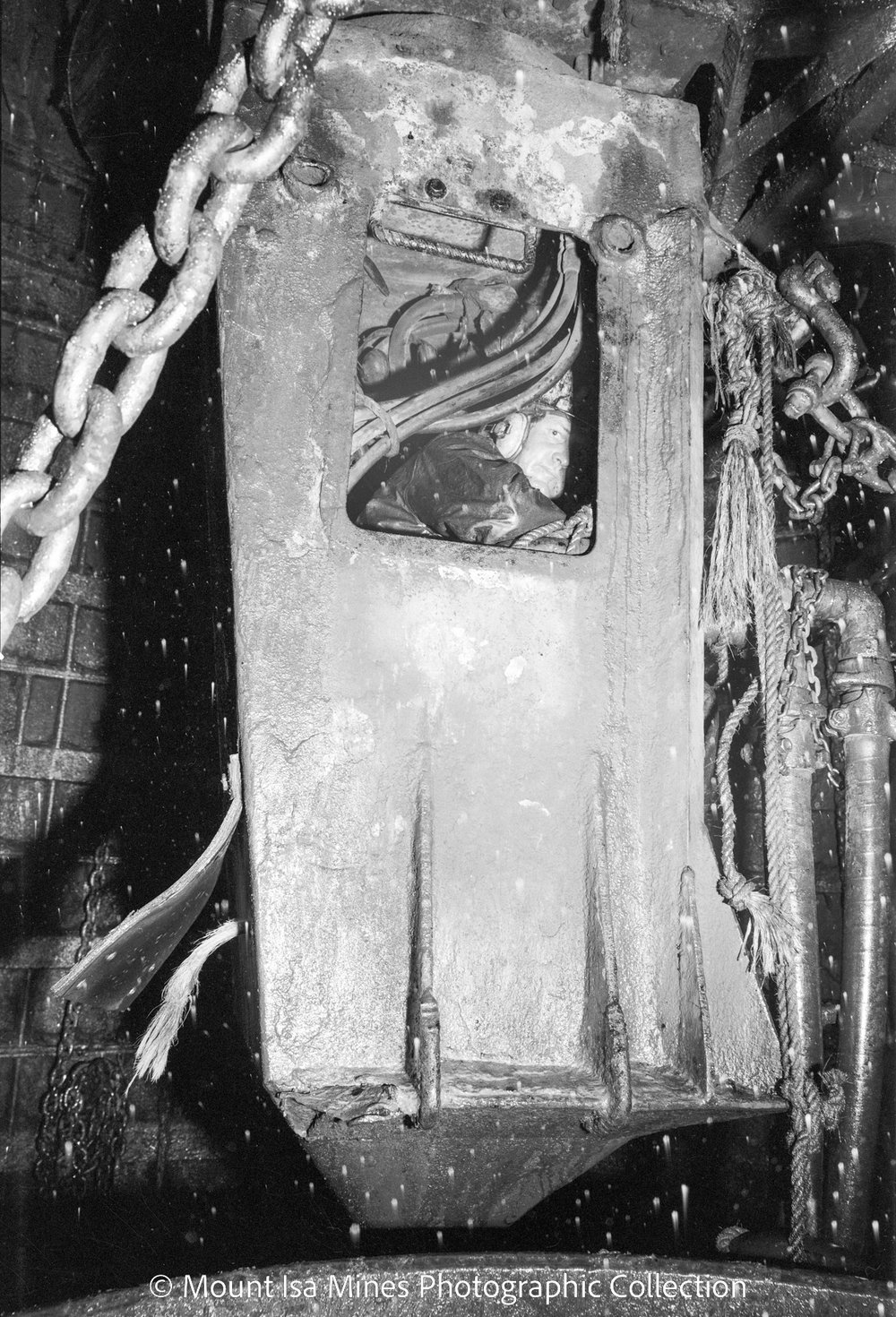 A10S X41 shaft sinking, Mount Isa Mines, April 1972