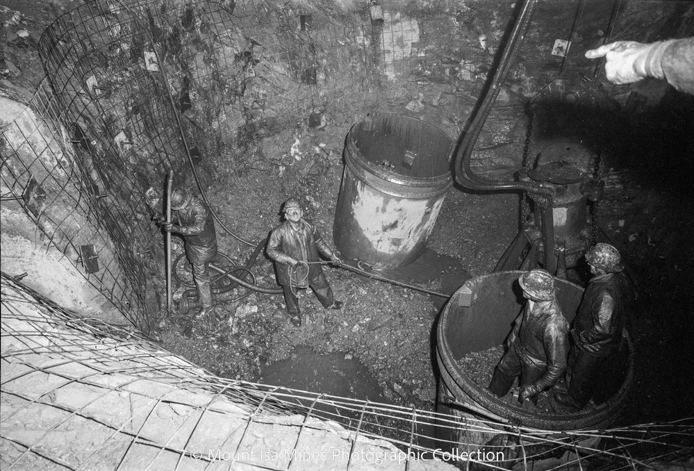 A10S X41 shaft sinking, Mount Isa Mines, April 1972