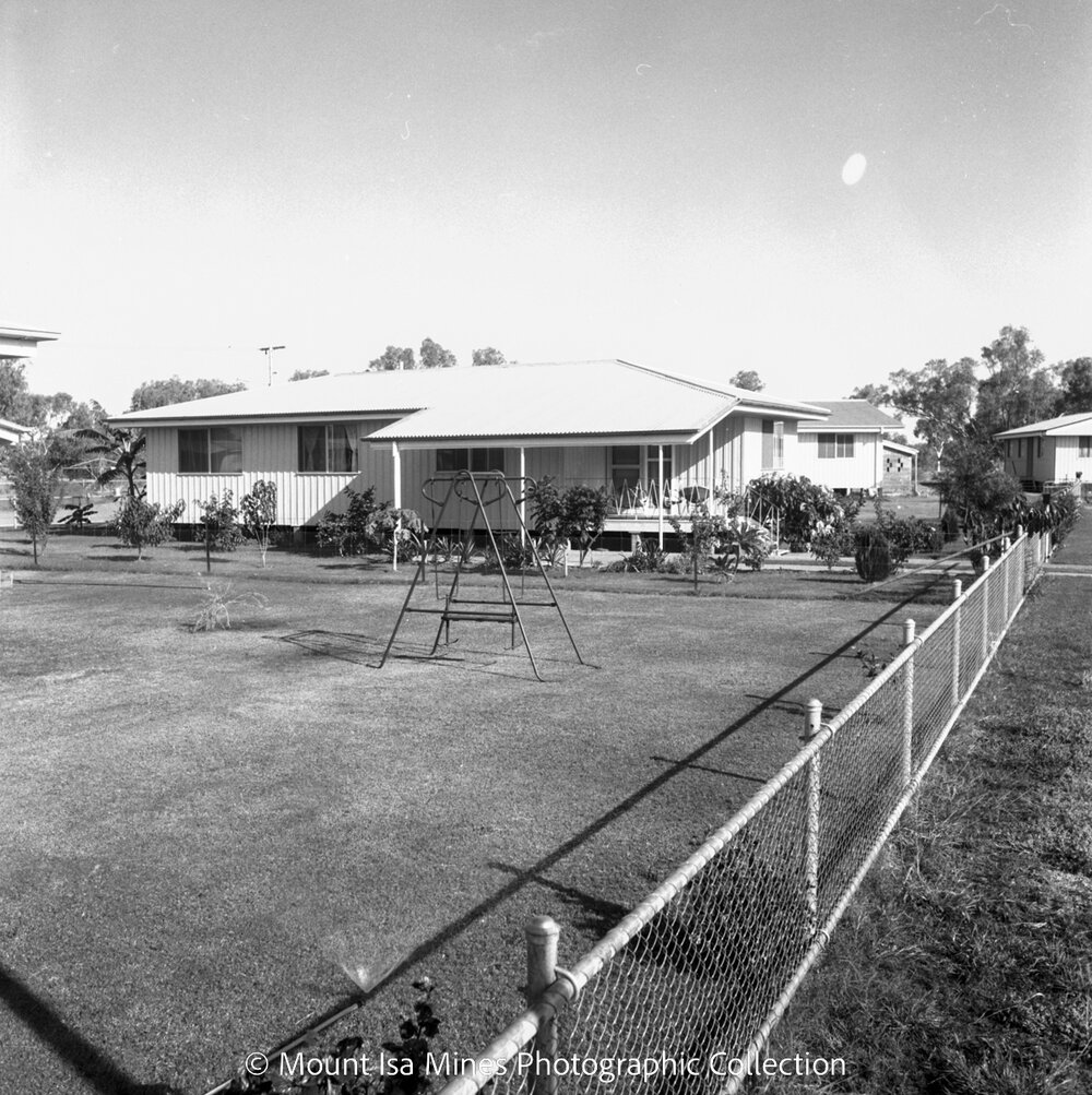 Early housing in Sunset Estate, April 1968
