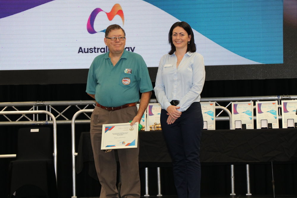 Paul Johnson receives Southern Gulf NRM Sarus Crane Award, January 2021