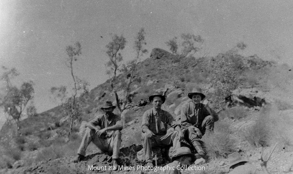 Bill Simpson, John Campbell Miles, Edgar Saint Smith, c.1924