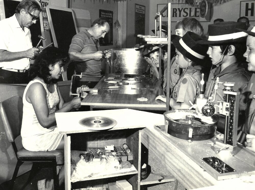 Lapidary Club demonstrates jewellery making at Bell &amp; Moir, Mount Isa City, July 1975