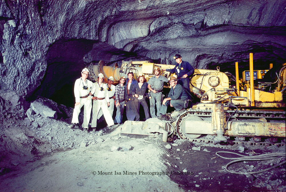 Road header, Mount Isa Mines