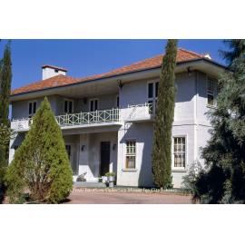 Mount Isa Mines executive residence Stonefield, Mineside, May 1962