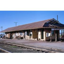 Mount Isa Railway Station platform,  Miles End, June 1962