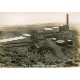 Concentrator and Urquhart Shaft under construction, Mount Isa Mines, September 1930