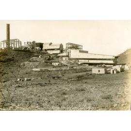 Concentrator and Urquhart Shaft under construction, Mount Isa Mines, September 1930