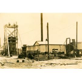 Man and Supply shaft winder under construction, Mount Isa Mines, March 1930
